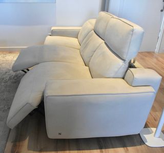 Sofá 3 plazas Natuzzi reclinable beige