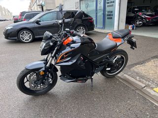 Naked E-BROH GLE 2022 eléctrica Carnet de coche B