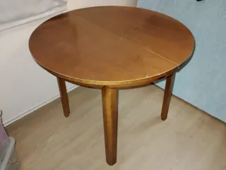 Mesa extensible de madera