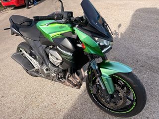Kawasaki Z800 limitada A2
