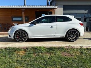 SEAT Leon Cupra 300 DDG