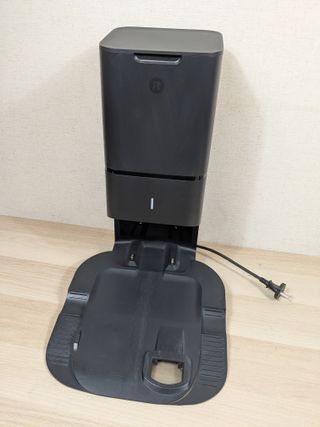 Robot Vacuum Cleaner | iRobot Roomba i3+