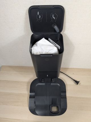 Robot Vacuum Cleaner | iRobot Roomba i3+