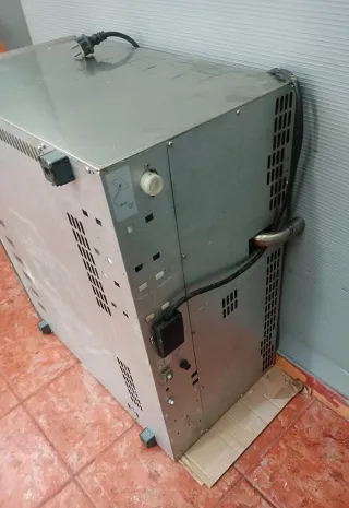 Horno Industrial profesinal UNOX XF185 +2 bandejas