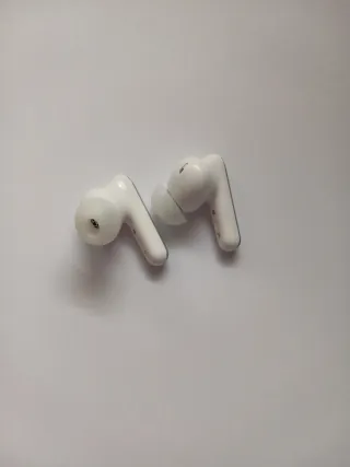 Auriculares Soundcore Plata y Blanco