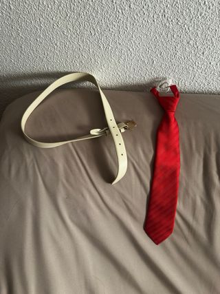 Traje Comunión Niño Blanco y Rojo