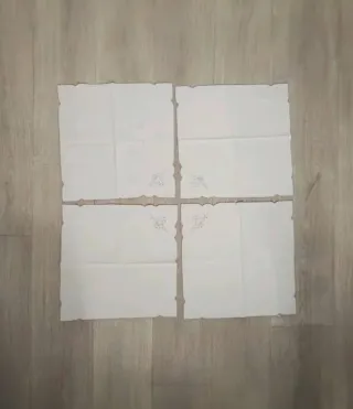 Tovagliette lino ricamate a mano