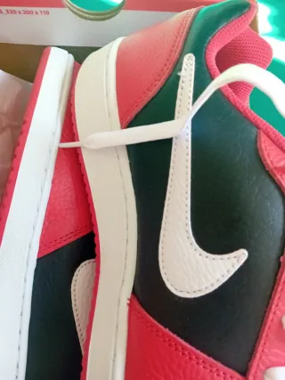 Zapatillas Nike Talla 44 Rojas y Blancas