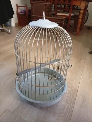 Jaula grande para pájaros