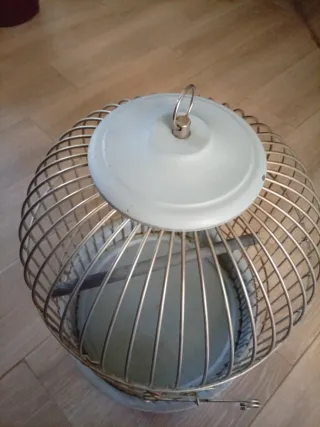 Jaula grande para pájaros