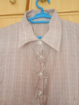 Camisa mujer volantes cuadros rosa y blanco