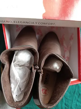 Botines marrones talla 41