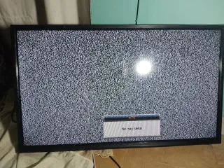 Televisor con pantalla de No hay señal