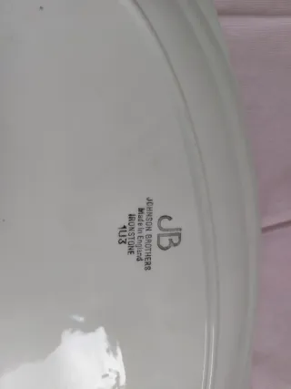 Fuente Johnson Brothers