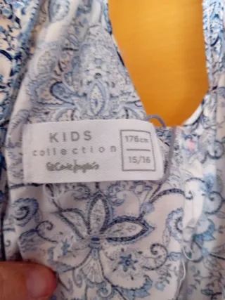 Vestido estampado floral azul y blanco