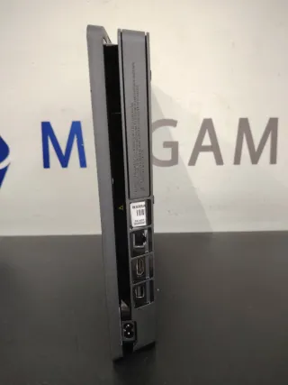 PS4 Slim 1TB Negra + Mando