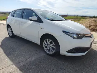 Toyota Auris 2018 Hybrid