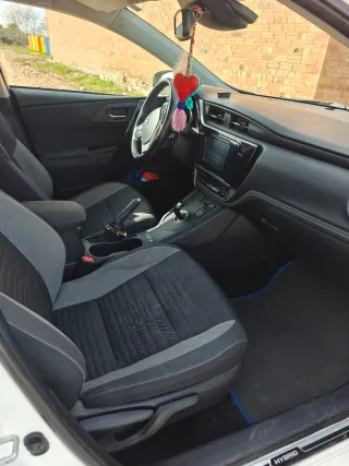 Toyota Auris 2018 Hybrid
