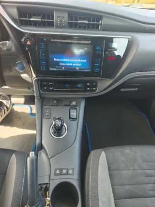 Toyota Auris 2018 Hybrid
