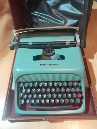 Olivetti Studio 44 Máquina de Escribir