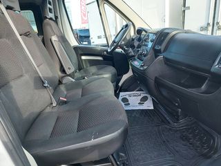 Peugeot Boxer 9 plazas 2020