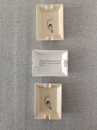 Conjunto de 3 pequenos e originais cinzeiros