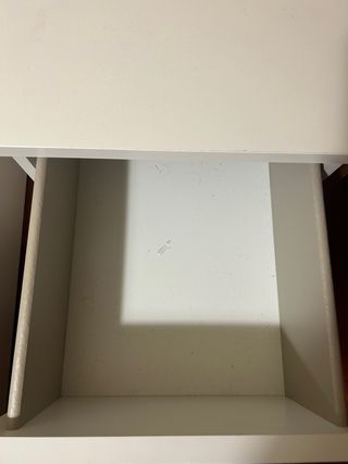 2 Mesitas de noche Ikea blancas