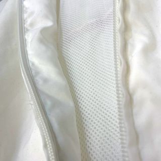 Chaqueta Adidas Blanca con Detalles Rojos