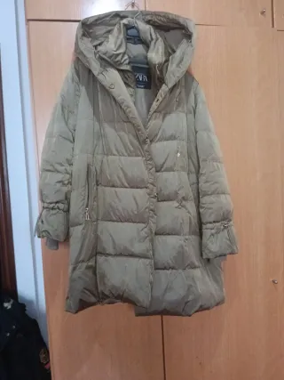 Plumífero Zara Camel Talla M