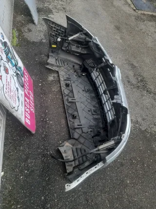 Paragolpes Citroën C4 Picasso con lavafaros