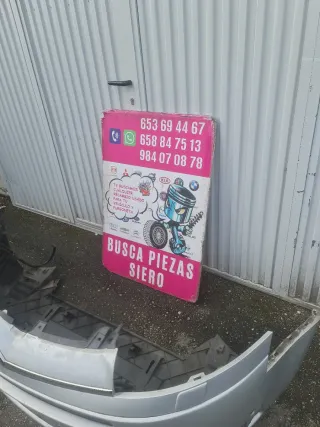 Paragolpes Citroën C4 Picasso con lavafaros