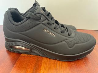 Skechers Negras Talla 41