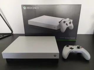 Xbox One X Blanca Nueva 1TB.