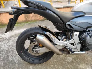 Honda CB600F Hornet 2009 Plata