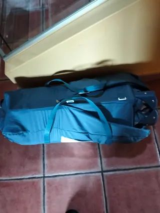 Cuna viaje doble nivel y cambiador marca bbest.