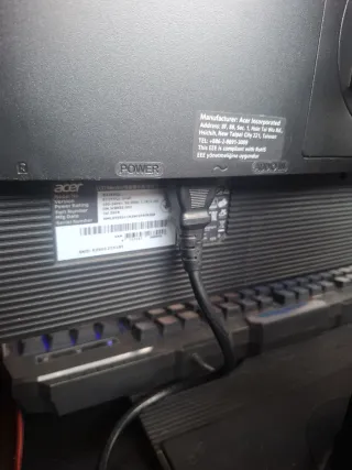 Ordenador de mesa completo negro