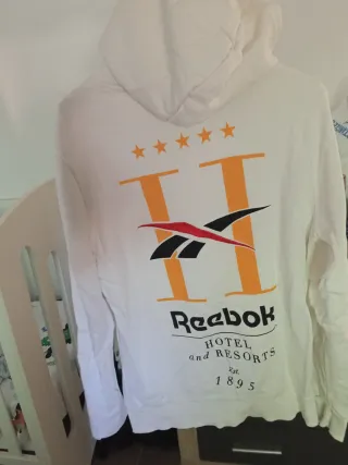 Sudadera Reebok Blanca con Logo