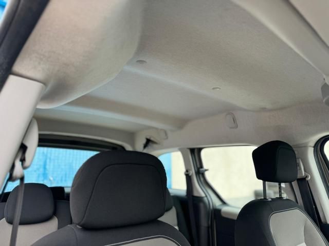 Peugeot Partner Tepee 1.6 e-HDI STT Outdoor 68 kW (92 CV)