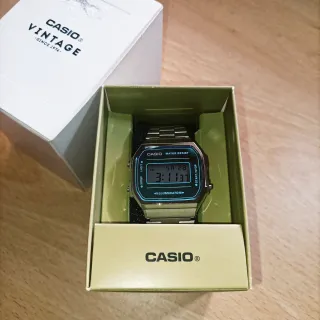 Reloj Casio A168WEM-2EF Collection - A estrenar