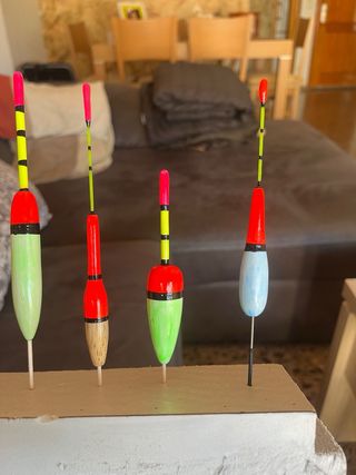 Boyas de pesca artesanales madera balsa
