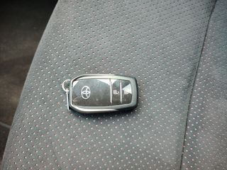 Toyota Yaris 1.5 130H GR Sport 96 kW (130 CV)