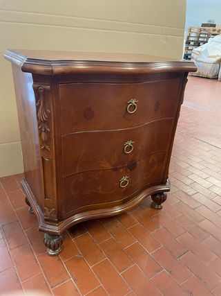 Coppia comodini noce massello