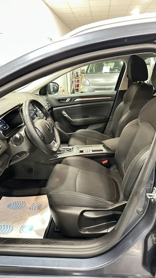 Renault Megane E-Tech renault