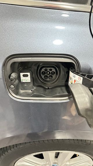 Renault Megane E-Tech renault