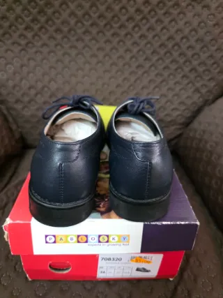 Zapatos Pablosky niño comunión azul marino