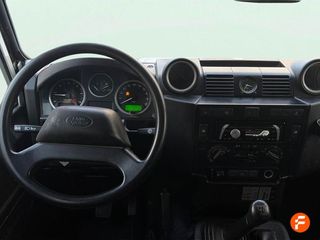 Land-Rover Defender 110 SW SE