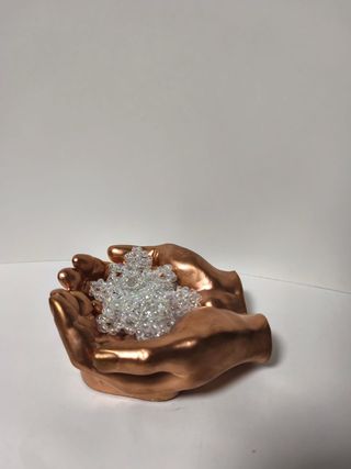 Cuenco Manos Bronce Decorativo