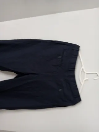 Pantalón rayas verticales hombre azul