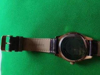 Reloj Mark Maddox Dorado y Marrón