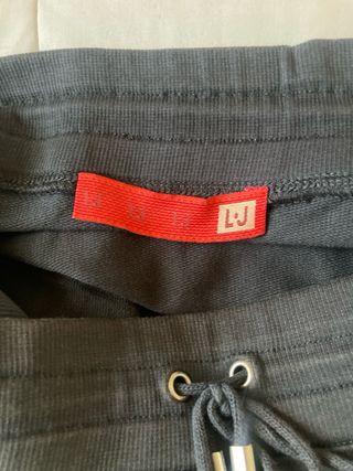 Top Liu Jo nero con coulisse